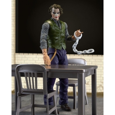 DC Multiverse Figurina articulata The Joker (Jail Cell Variant) (The Dark Knight) (Gold Label) 18 cm